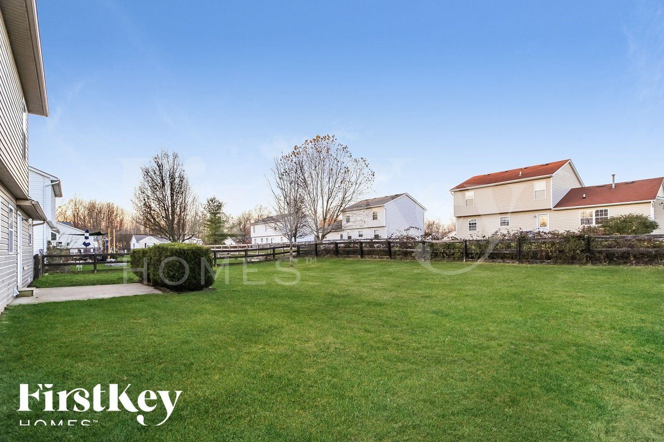 Building Photo - 410 Meadow Springs Dr