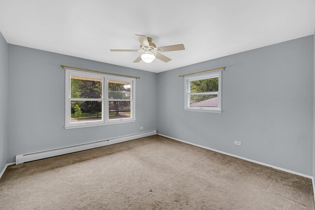 Building Photo - 2528 N Linden Ave