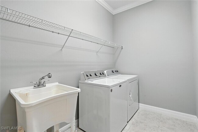 Building Photo - 11810 Timbermarsh Ct