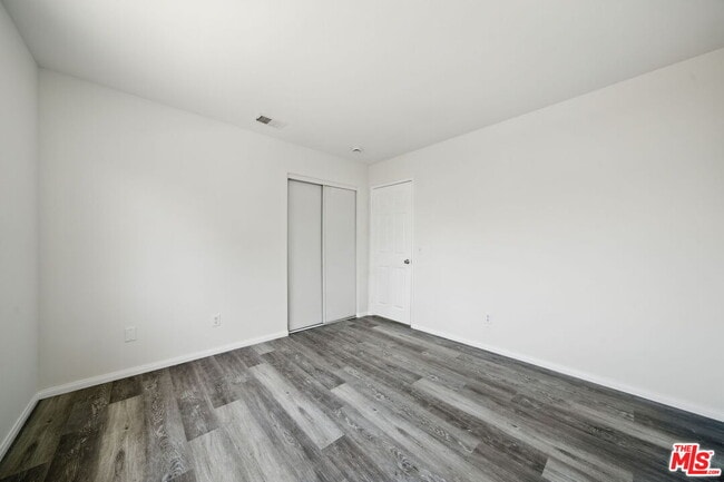 Building Photo - 3702 Las Palmas Ave