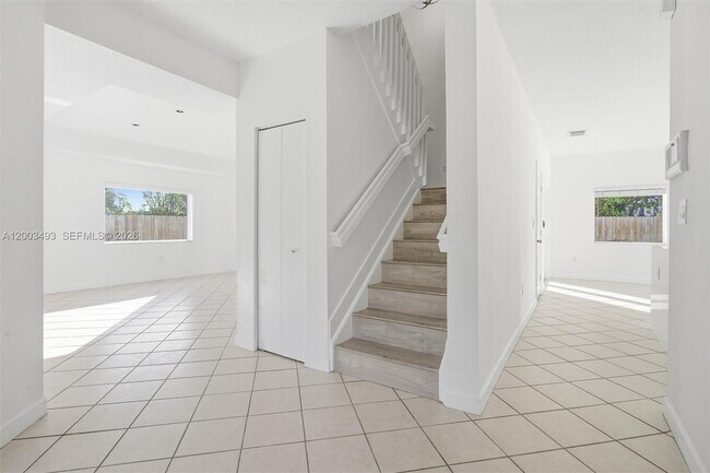 Building Photo - 12920 SW 143rd Terrace