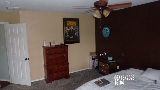 Building Photo - Pets Negotiable with Owner Approval!