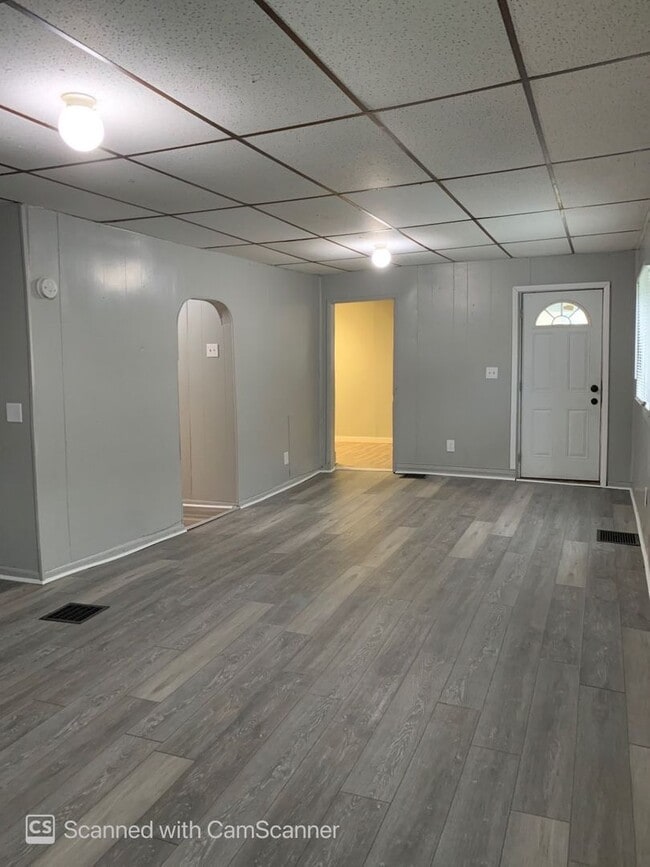 Building Photo - Great 3 bedroom 1 bath house for rent!