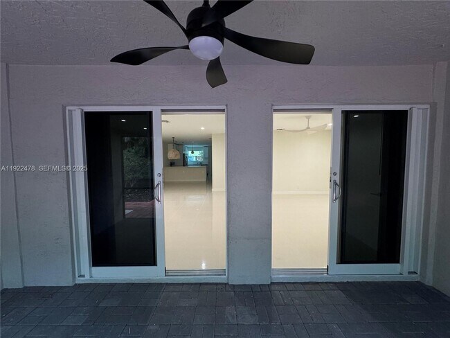 Building Photo - 2230 Spanish Trail