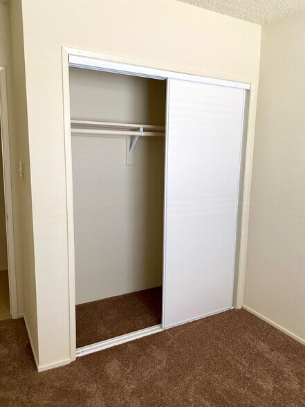 2nd bdrm closet - 4534 W 173rd St