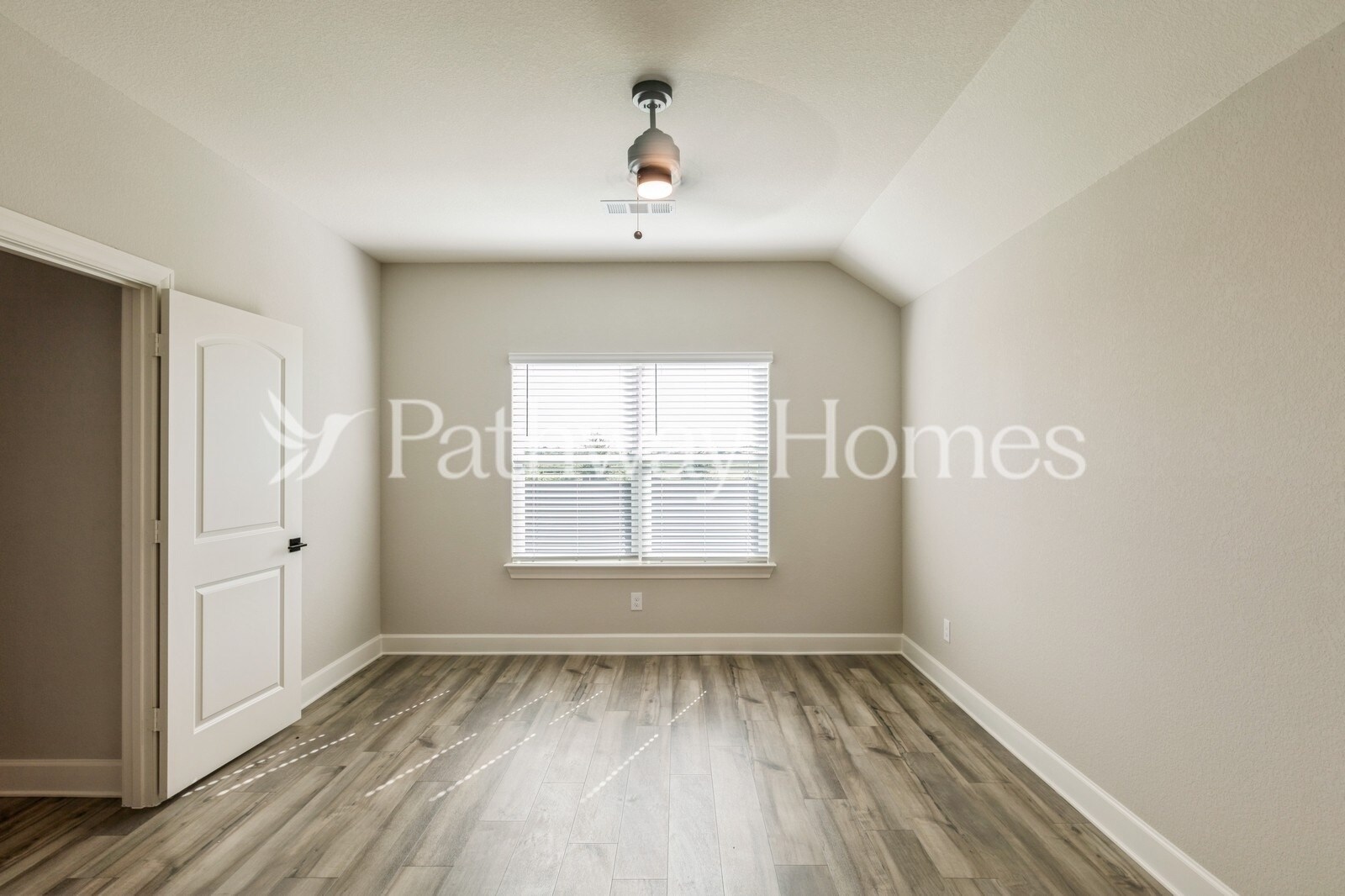 Building Photo - 1032 Sleepy Owl Ln