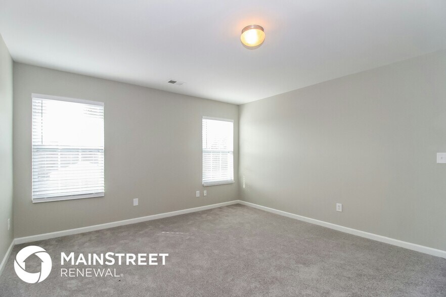 Building Photo - 4650 Lauren Woods Ct