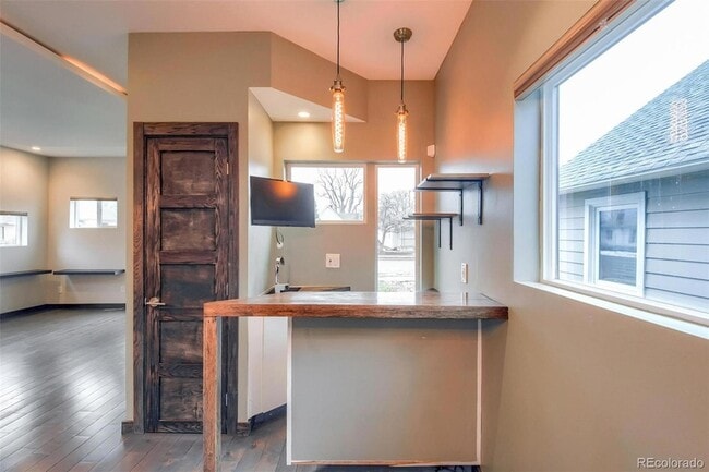 Building Photo - 2798 S Lincoln St