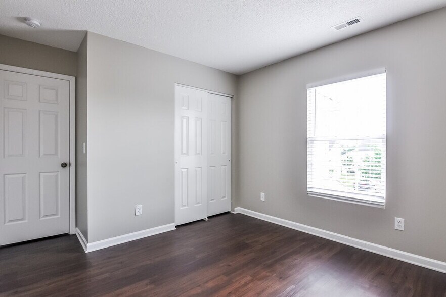 Building Photo - 1101 Tellis Dr