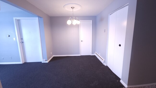 Dining Area - 76 Mallory Rd