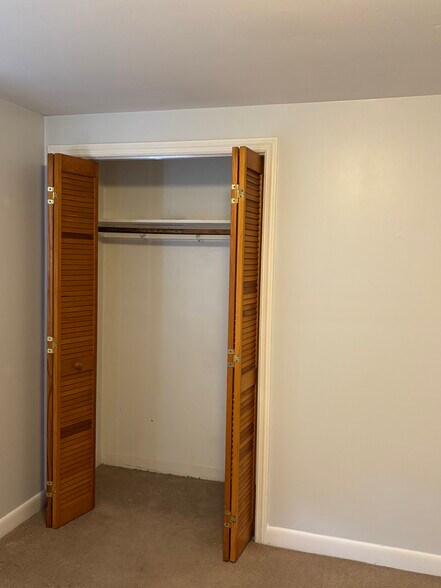 Building Photo - 40 Neillian Way