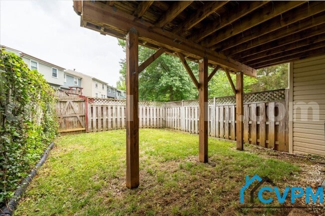 Building Photo - 1617 Mt Airy Ct