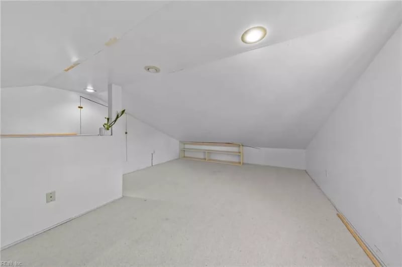 Building Photo - 4616 John Alden Rd