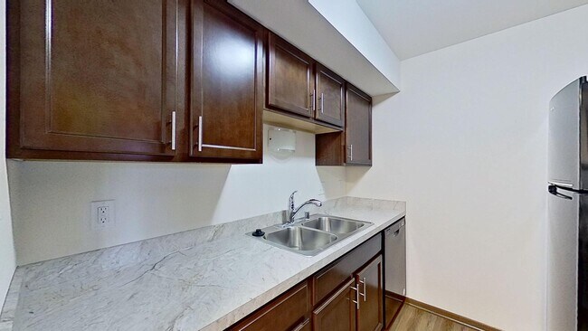 Building Photo - Renovated 1 Bedroom/1 Bathroom Lower Unit Available