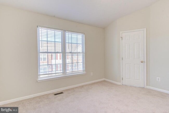 Building Photo - 42797 Flannigan Terrace