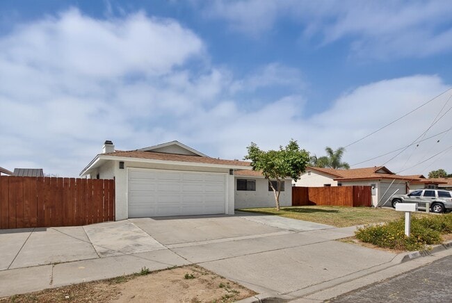 Building Photo - 3907 Genine Dr