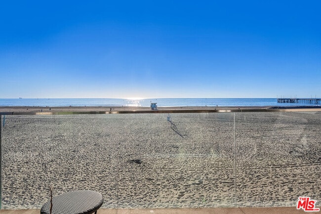 Building Photo - 1 Driftwood St