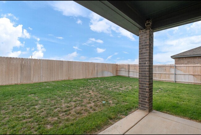 Building Photo - 6703 Star Ln