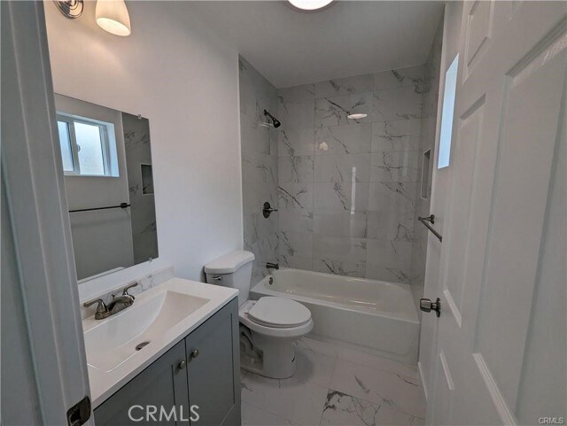 Building Photo - 9011 Tarryton Ave