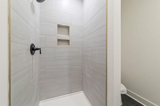 Building Photo - FORE RENT IN WEST VILLAGE!