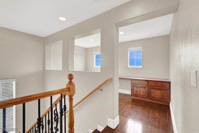 Building Photo - 7314 W Mistral Ave