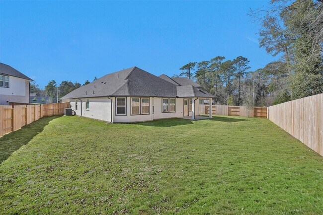 Building Photo - 2002 Bluff Oak Ct