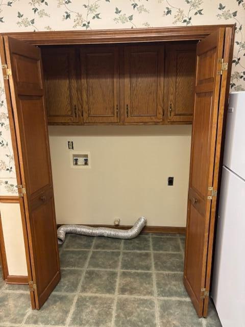 Building Photo - 1970 Essex Dr