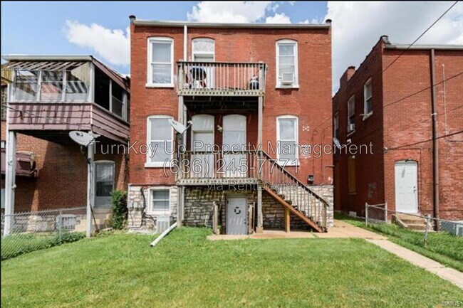Building Photo - 4005 S Grand Blvd
