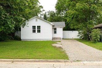 Building Photo - 3609 NW 13th St