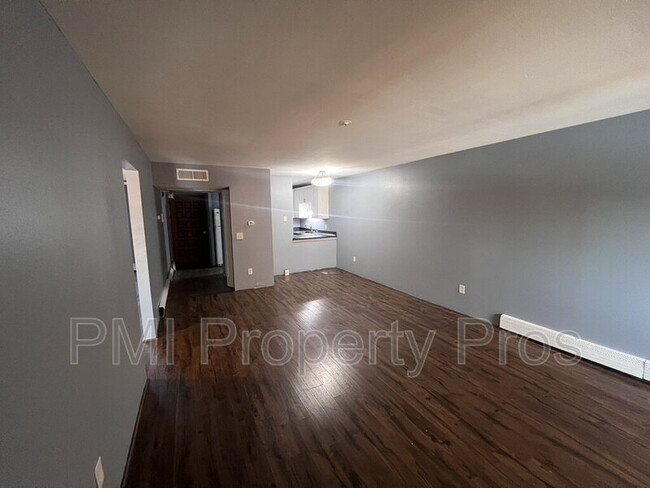 Building Photo - 4253 W Rivers Edge Cir