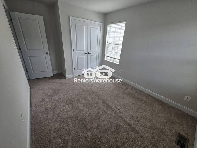 Building Photo - 629 Heathland Trail