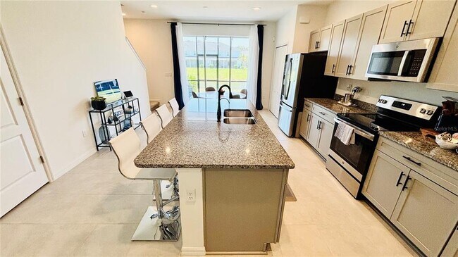 Building Photo - 11675 Bluestone Ct