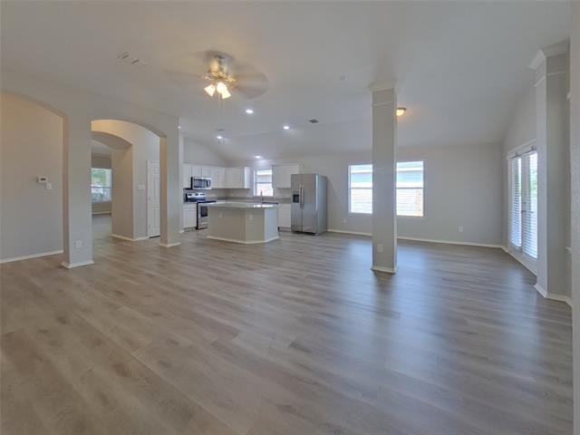 Building Photo - 637 Chalk Knoll Rd