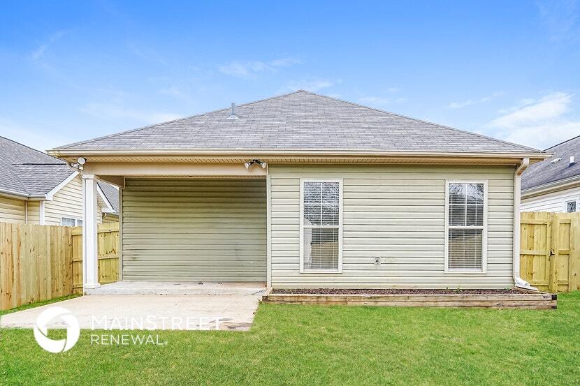 Building Photo - 165 Creekstone Tr