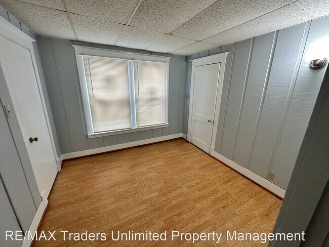 Building Photo - 3 br, 2 bath House - 920 W McClure