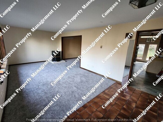 Building Photo - $1895 - 2 Story Single Family Home - Gap