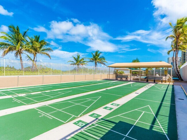 Building Photo - 1950 S Ocean Dr