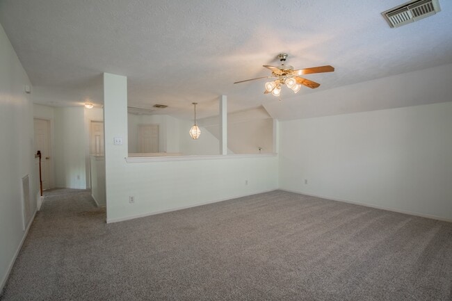 Building Photo - 4823 Zachary Ln