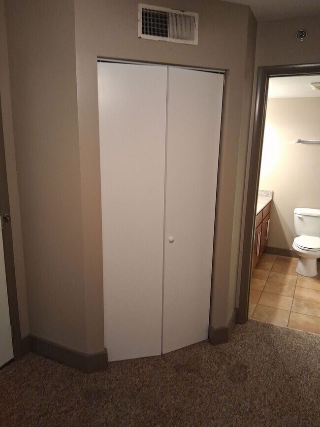 Building Photo - NEW LISTING at LAKE PLAZA! Available for FALL 2026; rent includes use of one parking space