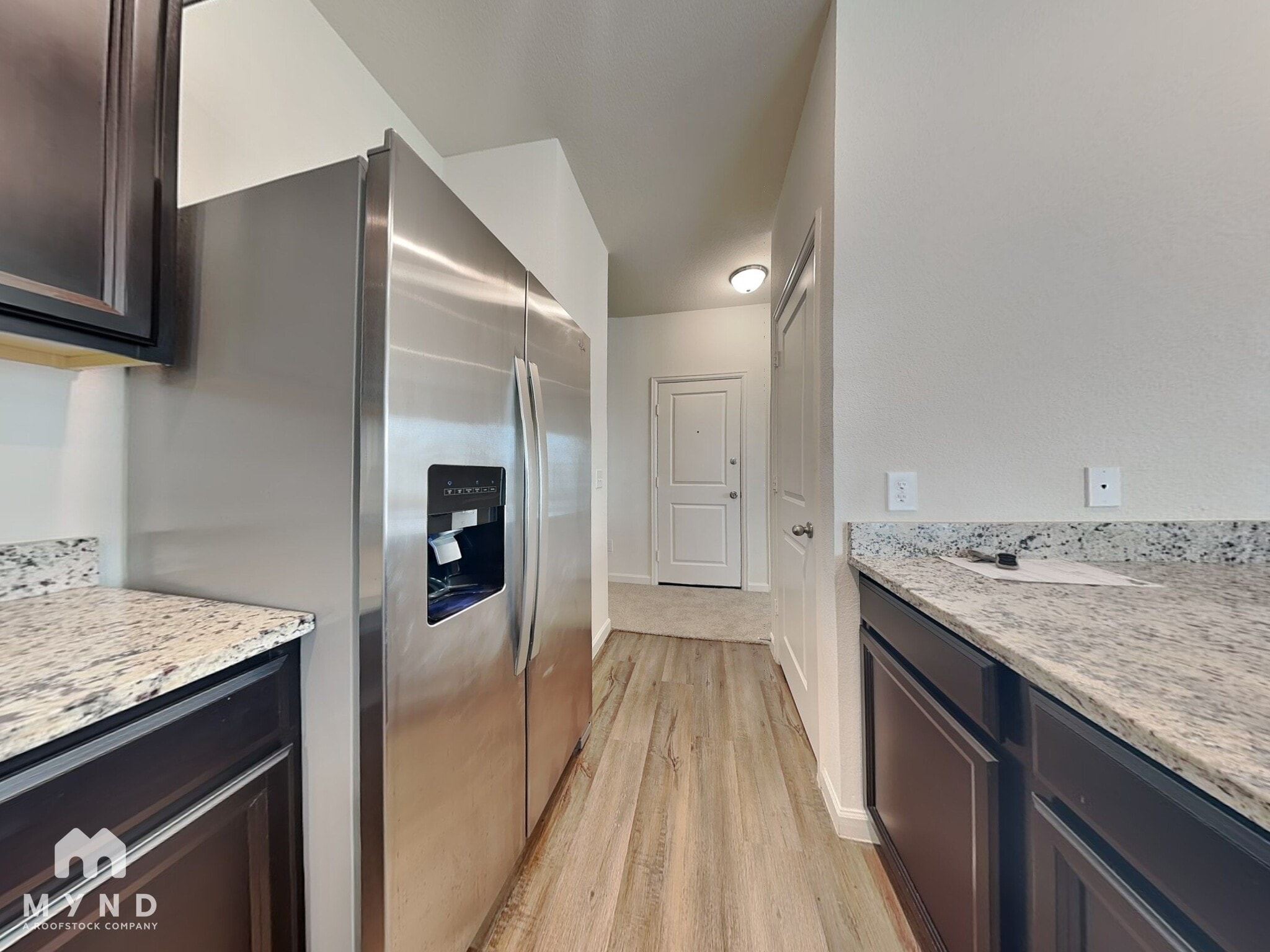 Building Photo - 1056 Banyon Tree Ln