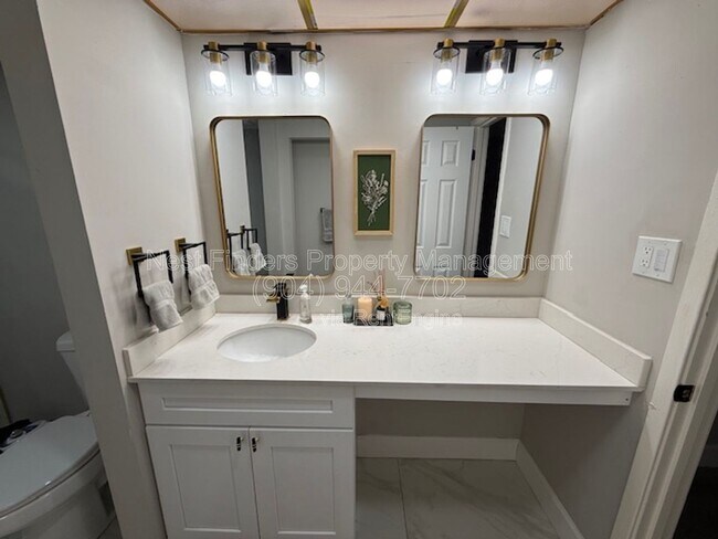 Building Photo - 8755 Como Lake Dr