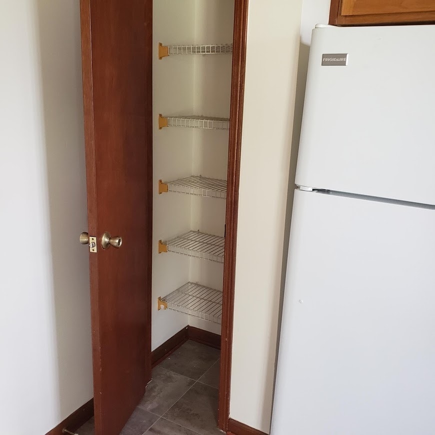 Building Photo - 2658B San Francisco Blvd