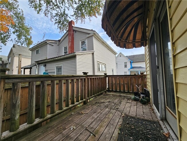 Building Photo - 54 Bemis Ave