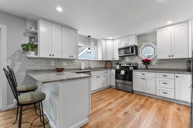 Building Photo - 247 Berwick Rd