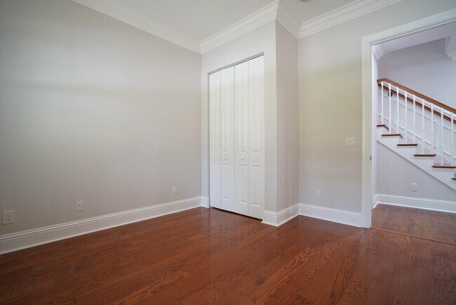 Building Photo - 214 S Latitude Cir
