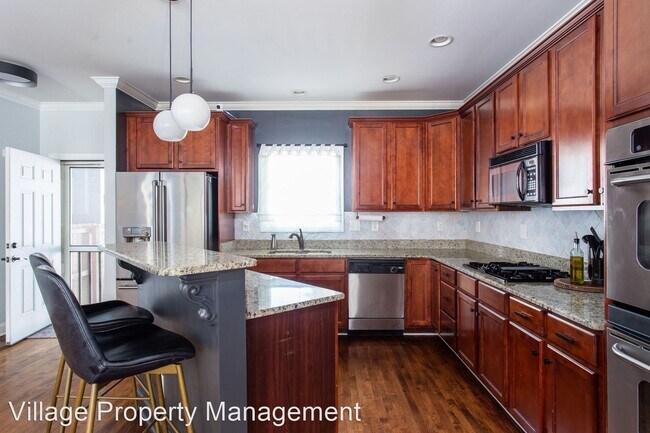 Building Photo - 3 br, 3.5 bath House - 908 11th Avenue North