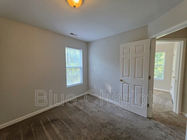 Building Photo - 1206 Granby St