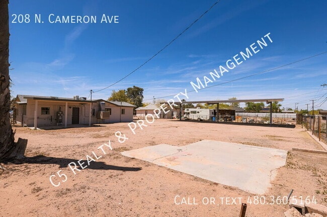 Building Photo - 208 N Cameron St