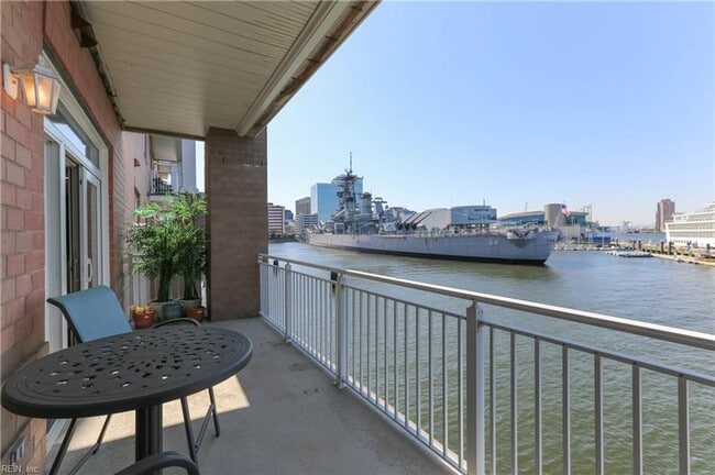 Building Photo - Pierpointe Condos