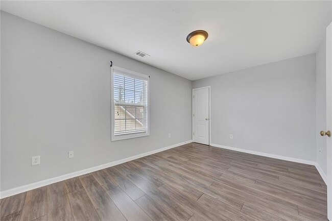 Building Photo - 374 Guibor Ct
